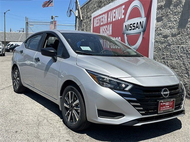 2025 NISSAN Versa
