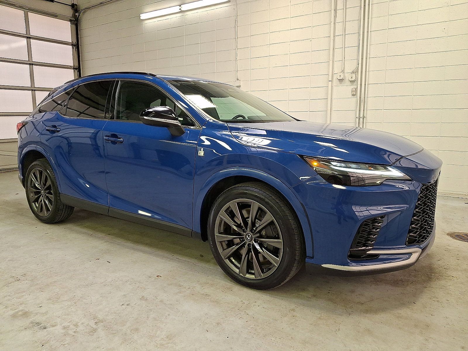 2023 LEXUS RX