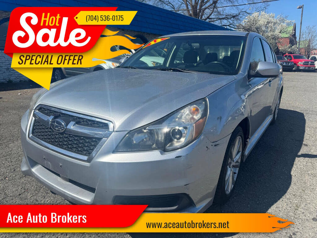 2013 SUBARU Legacy
