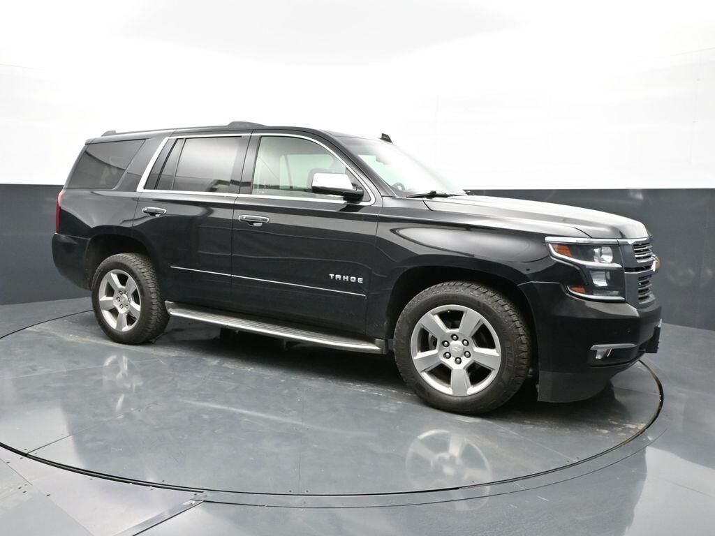 2017 CHEVROLET Tahoe