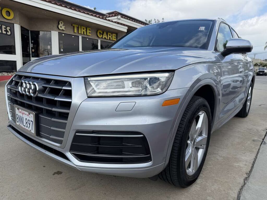 2018 AUDI Q5