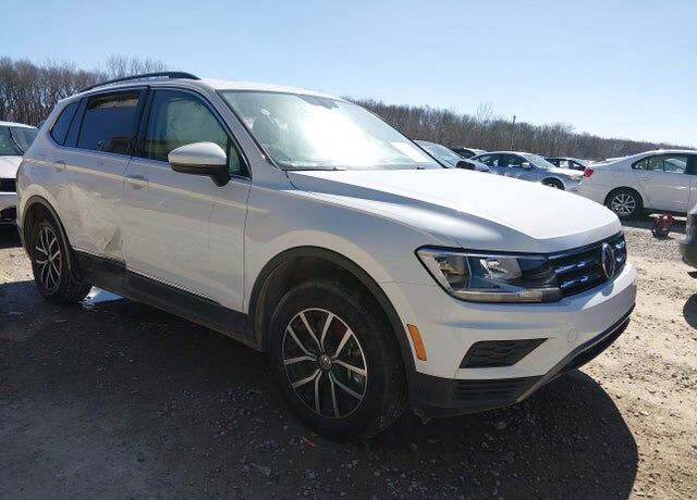 2021 VOLKSWAGEN Tiguan