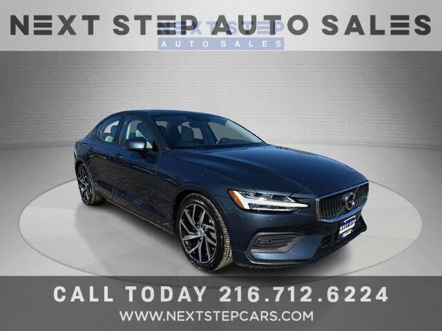 2020 VOLVO S60