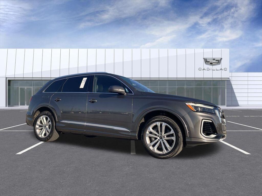 2025 AUDI Q7