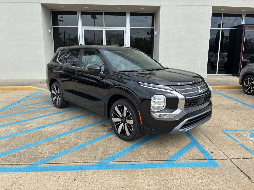 2026 MITSUBISHI Outlander