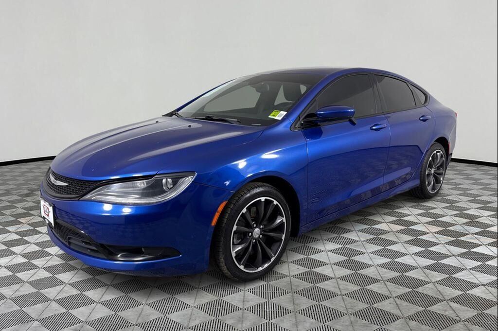 2015 CHRYSLER 200