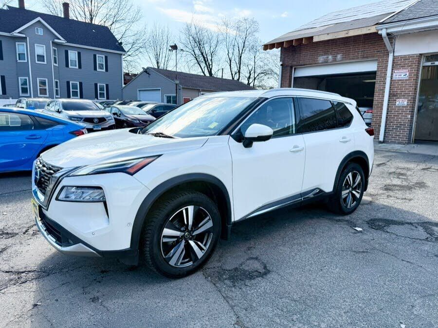 2021 NISSAN Rogue