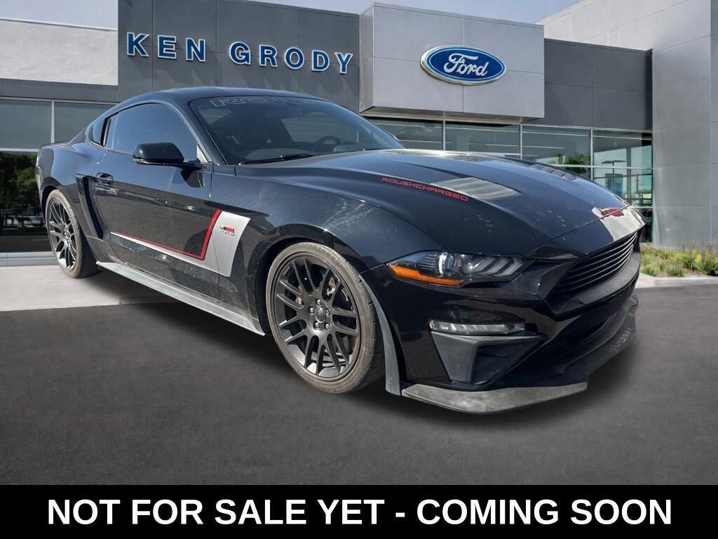 2019 FORD Mustang