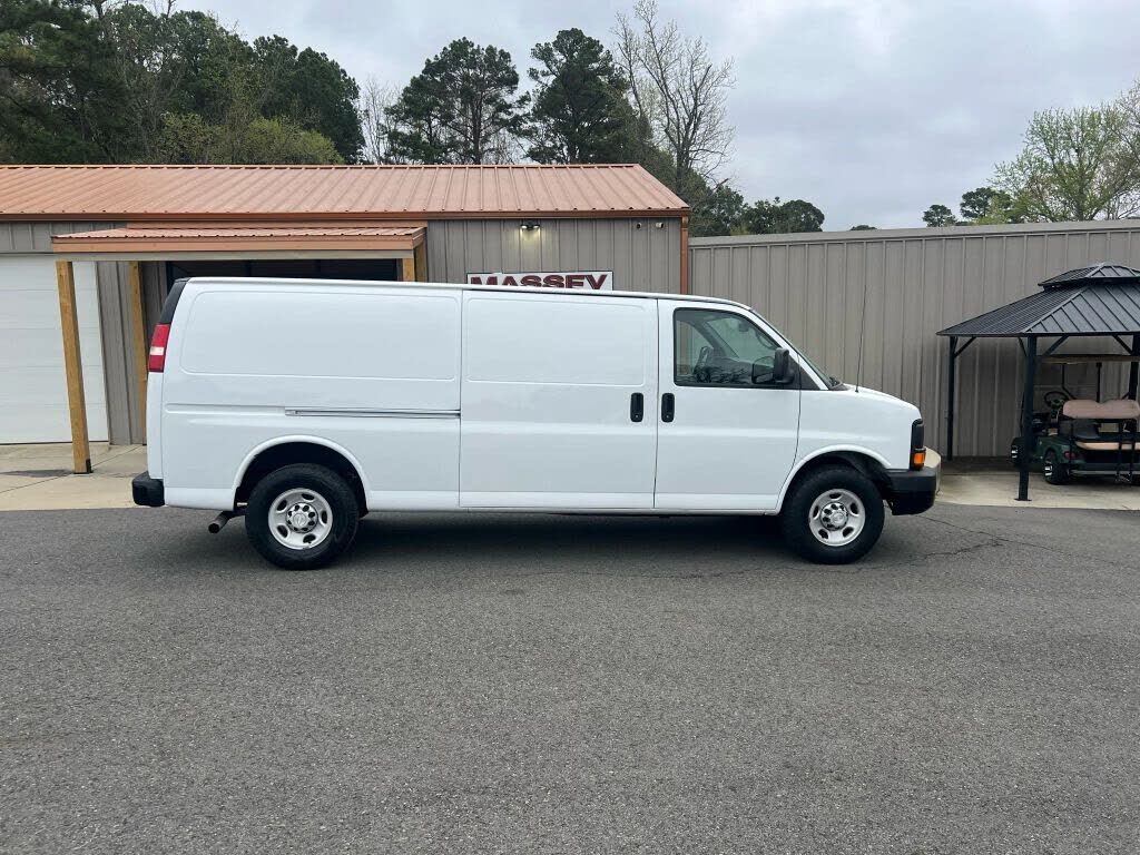 2014 CHEVROLET Express