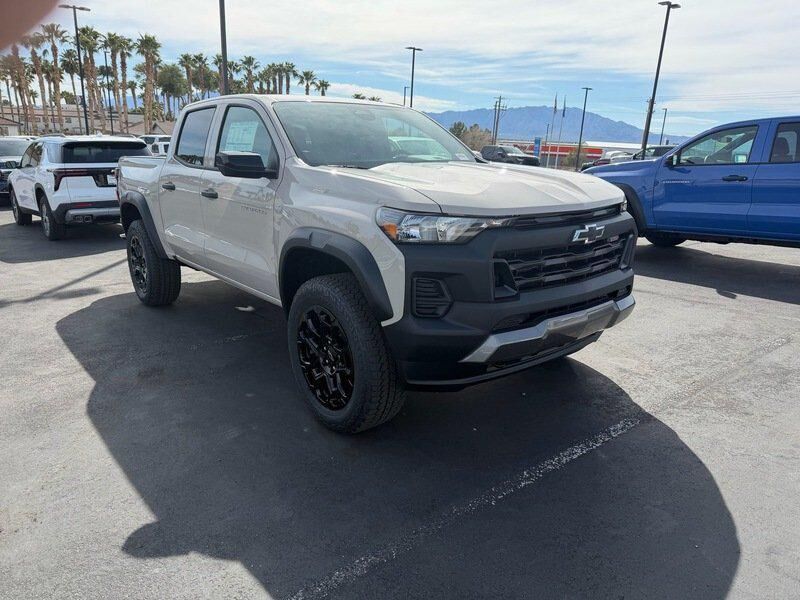 2026 CHEVROLET Colorado
