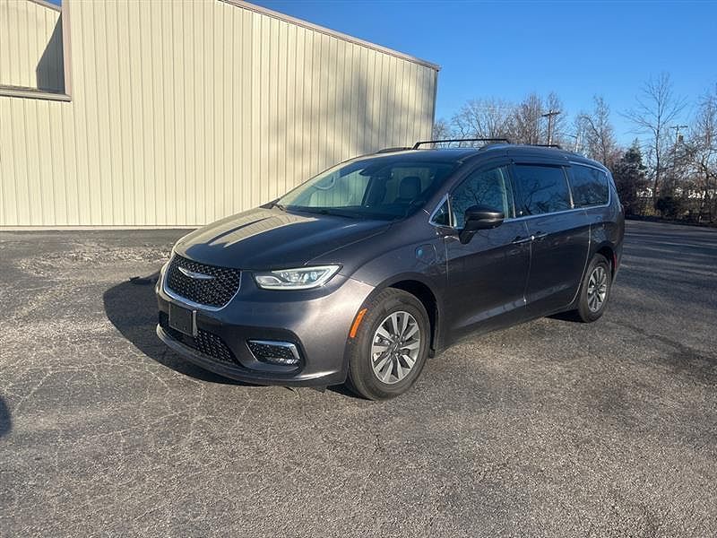 2021 CHRYSLER Pacifica