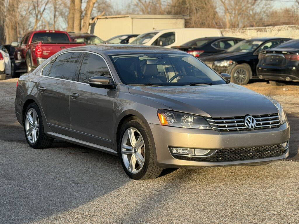 2015 VOLKSWAGEN Passat