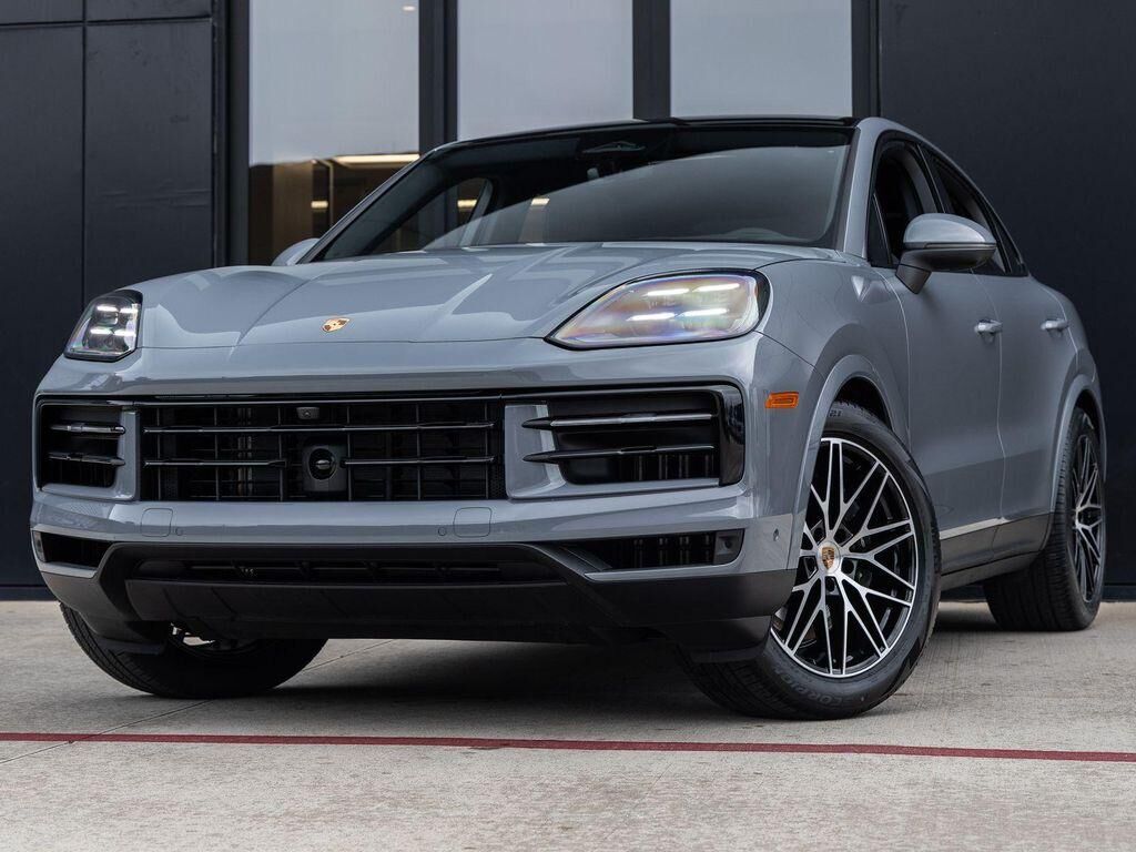 2026 PORSCHE Cayenne