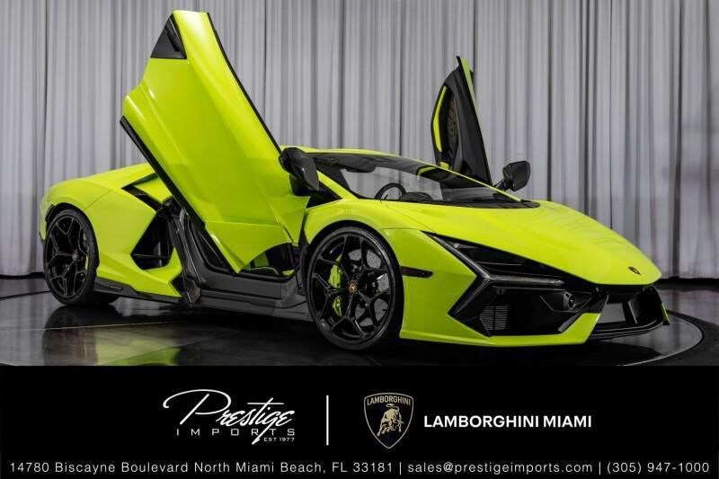 2024 LAMBORGHINI Revuelto