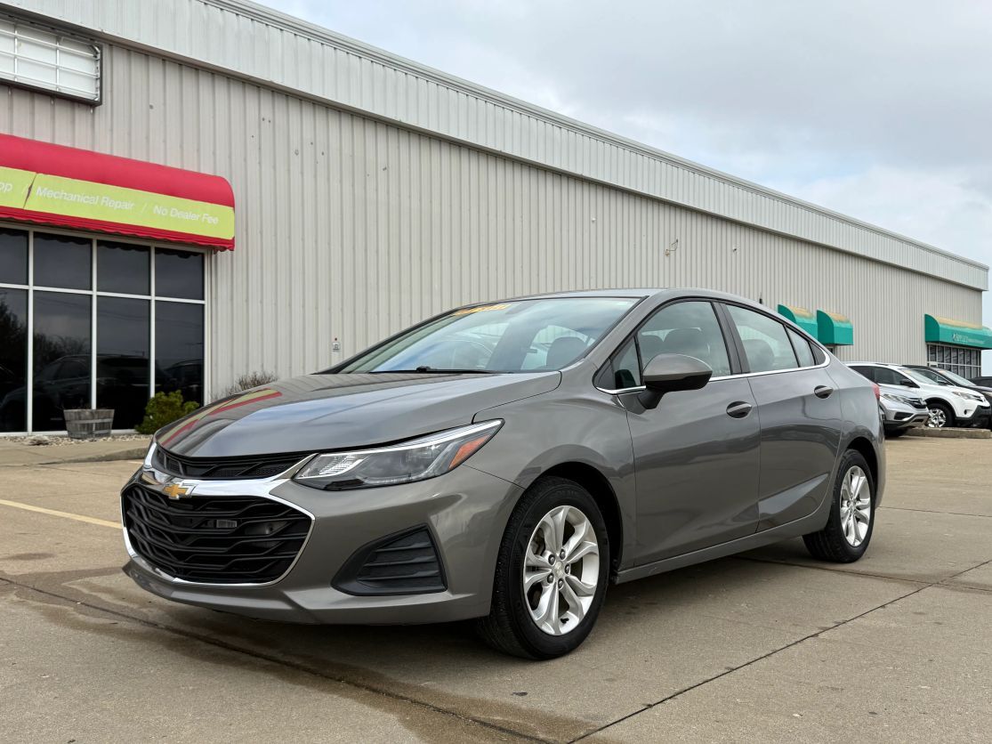 2019 CHEVROLET Cruze