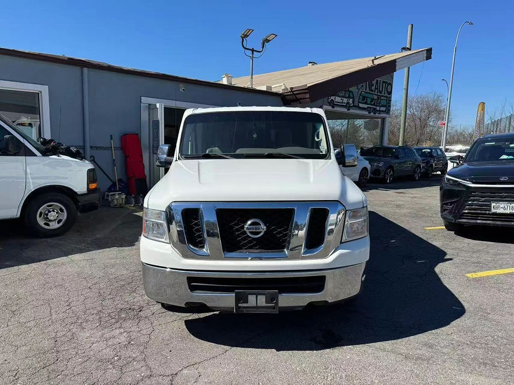 2017 NISSAN NV3500