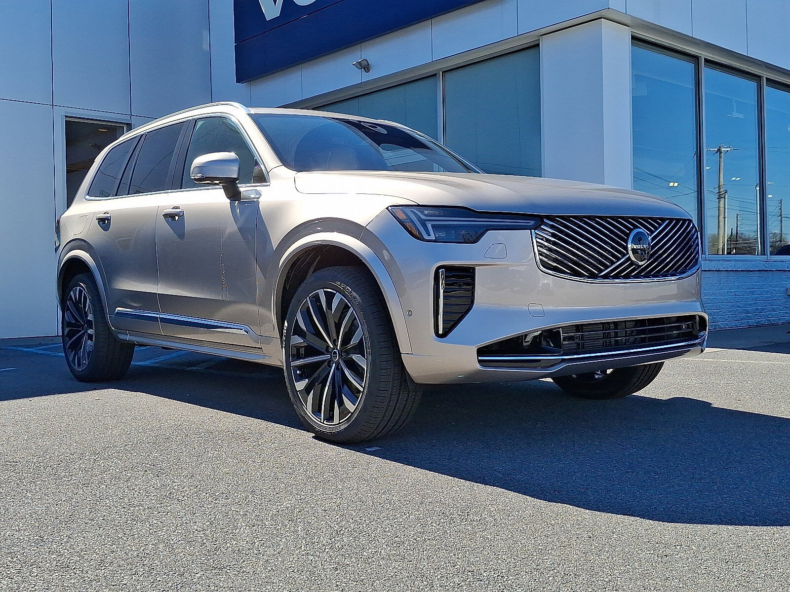 2026 VOLVO XC90
