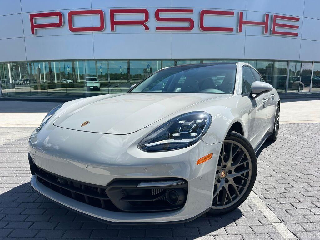 2021 PORSCHE Panamera
