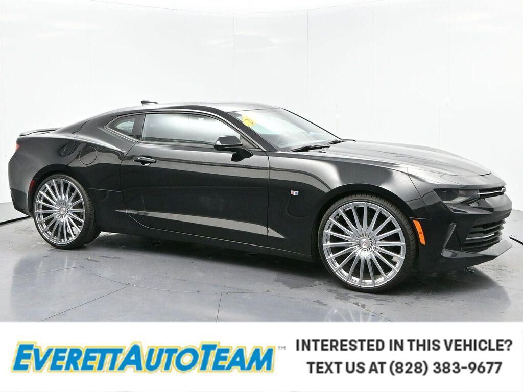 2017 CHEVROLET Camaro