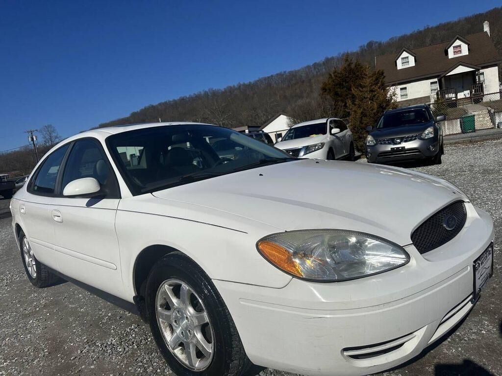 2006 FORD Taurus