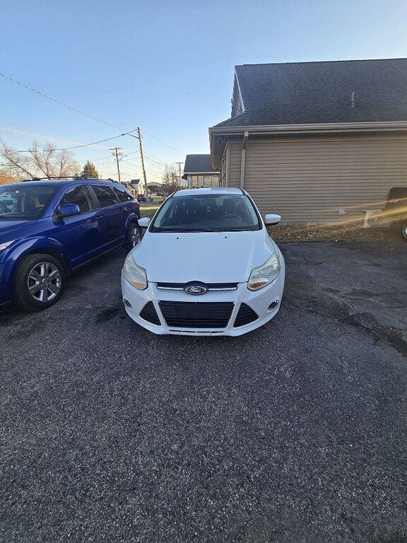 2012 FORD Focus