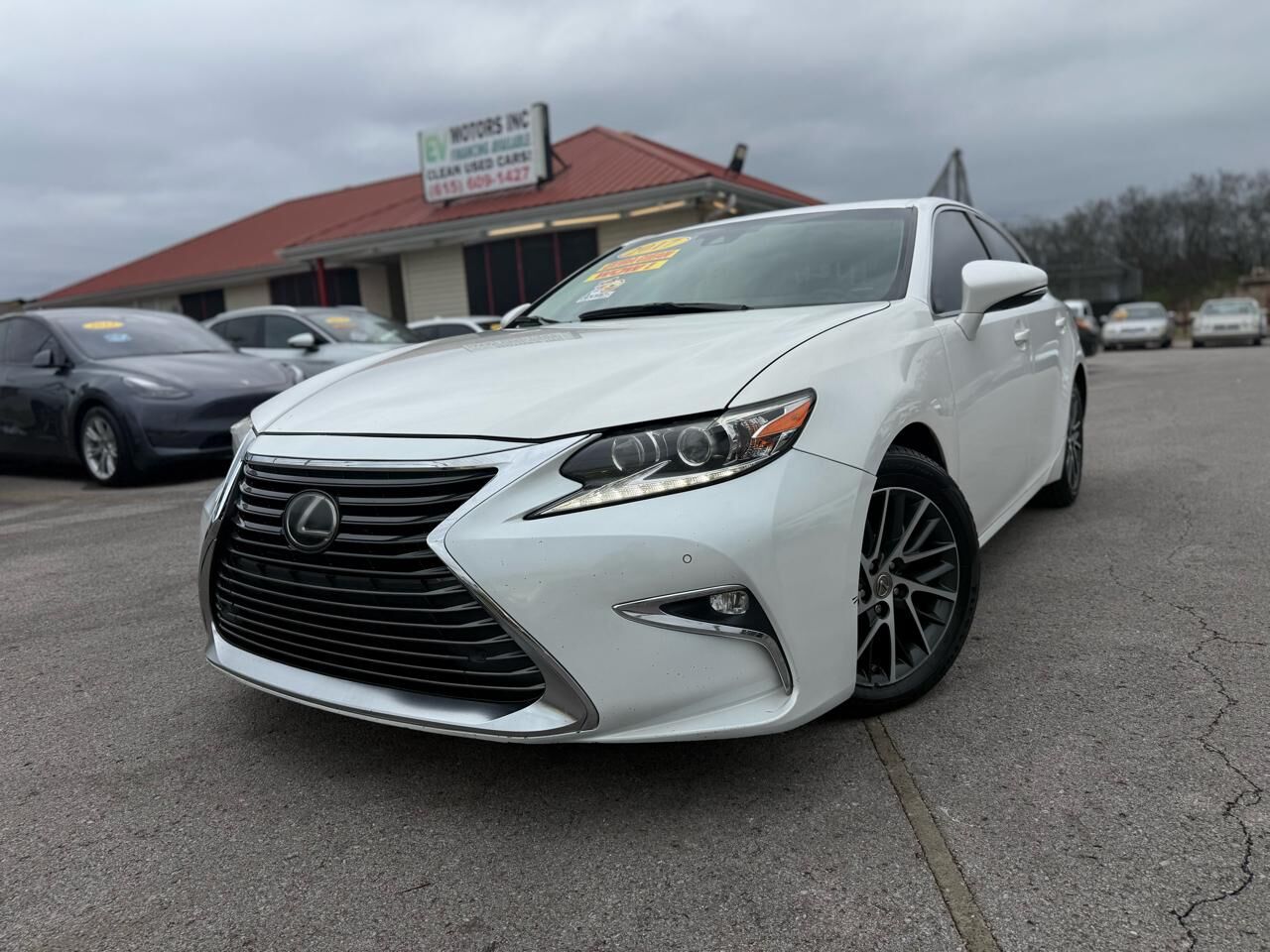 2017 LEXUS ES