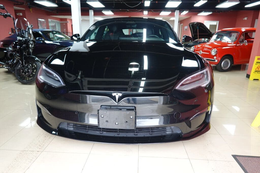2021 TESLA Model S