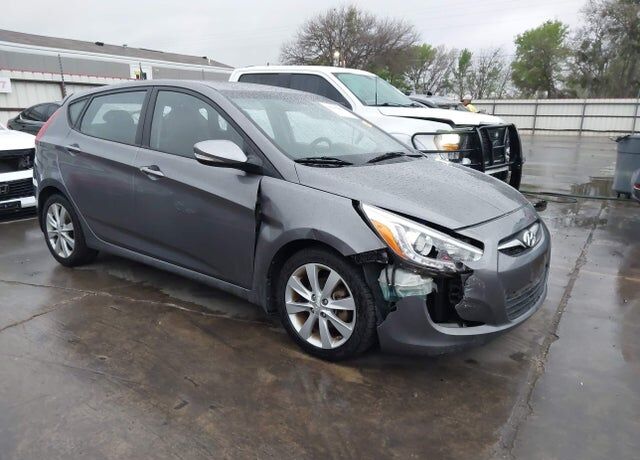 2014 HYUNDAI Accent