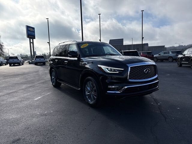 2023 INFINITI QX80