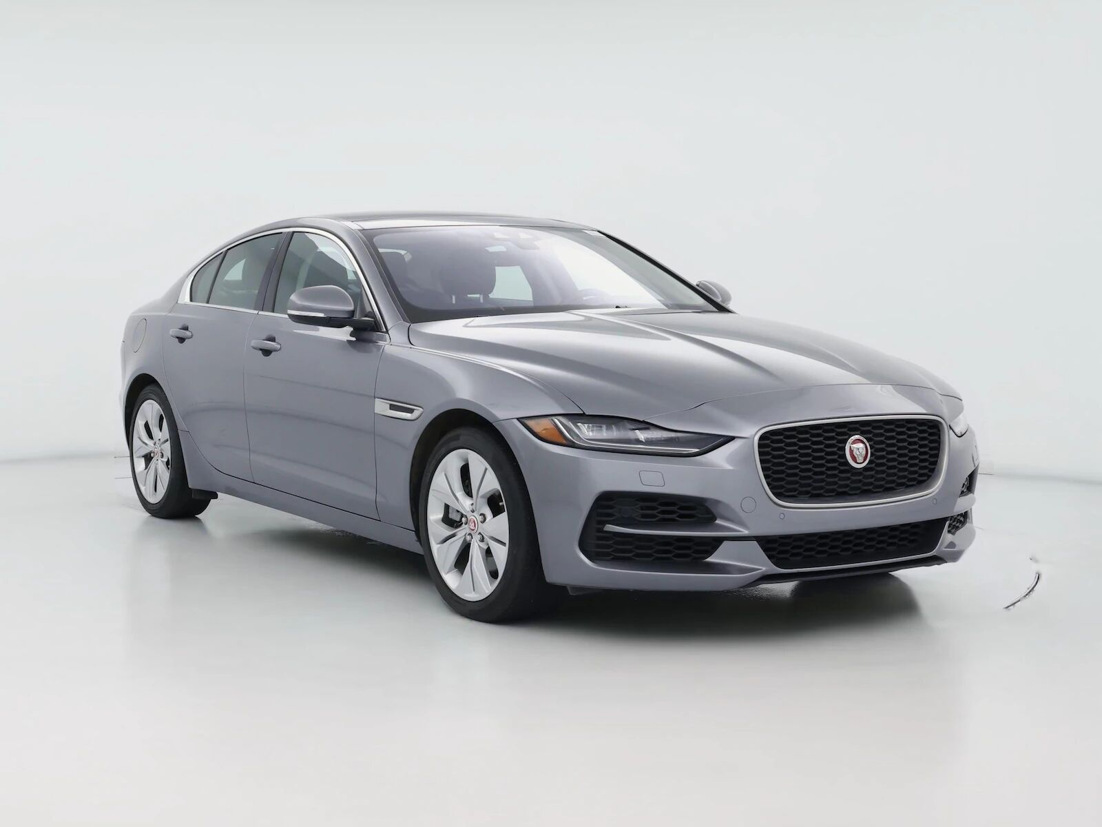 2020 JAGUAR XE