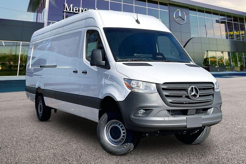2026 MERCEDES-BENZ Sprinter