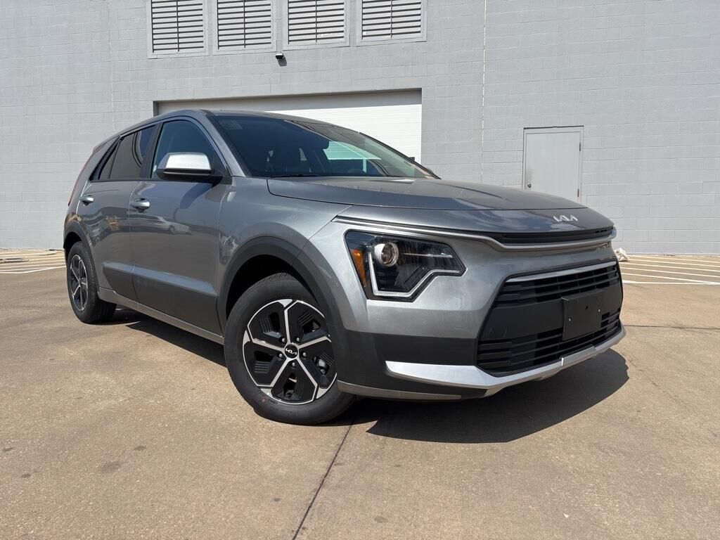 2025 KIA Niro
