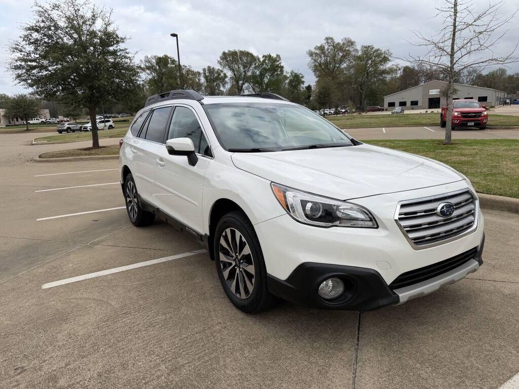 2016 SUBARU Outback