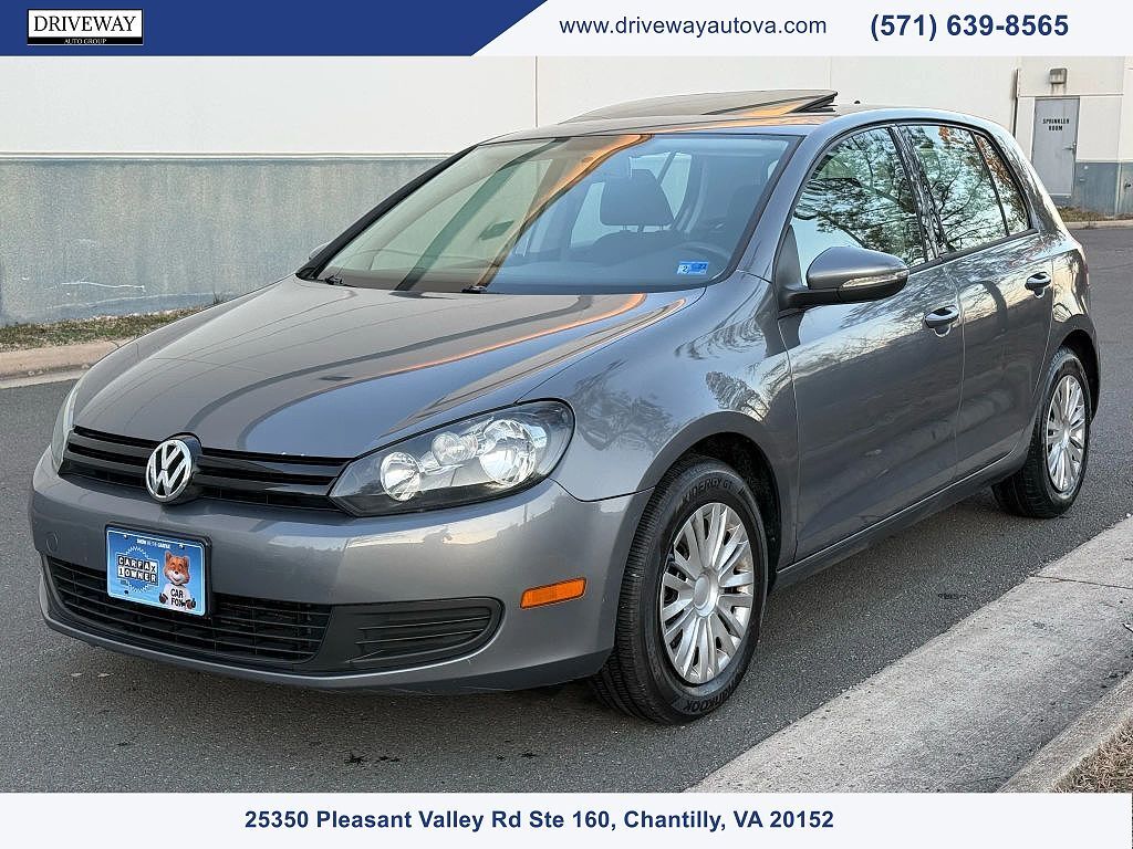 2013 VOLKSWAGEN Golf