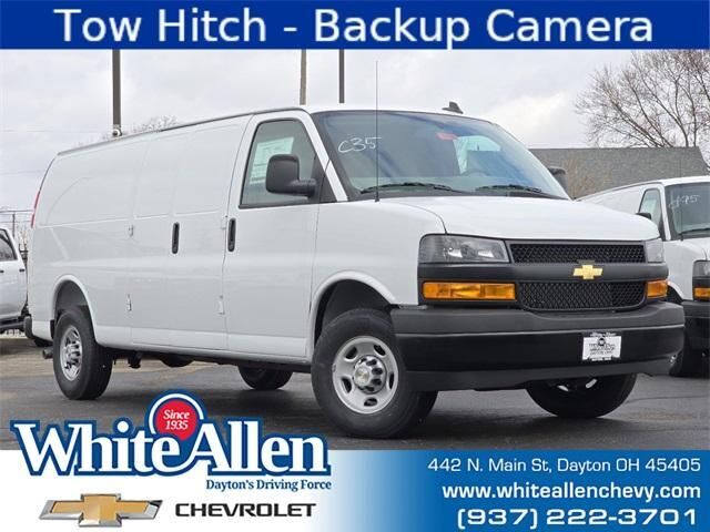 2026 CHEVROLET Express