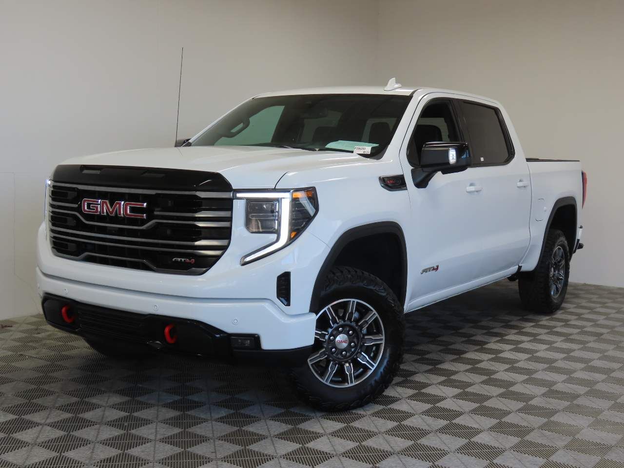 2025 GMC Sierra
