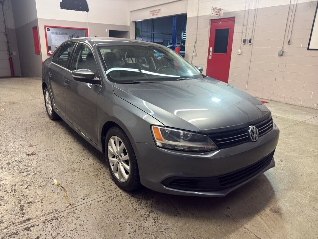 2013 VOLKSWAGEN Jetta