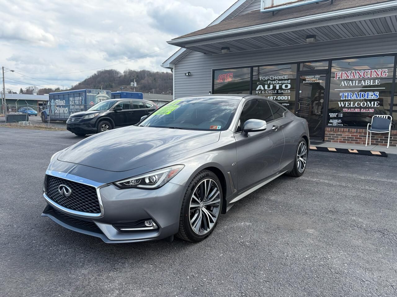 2017 INFINITI Q60