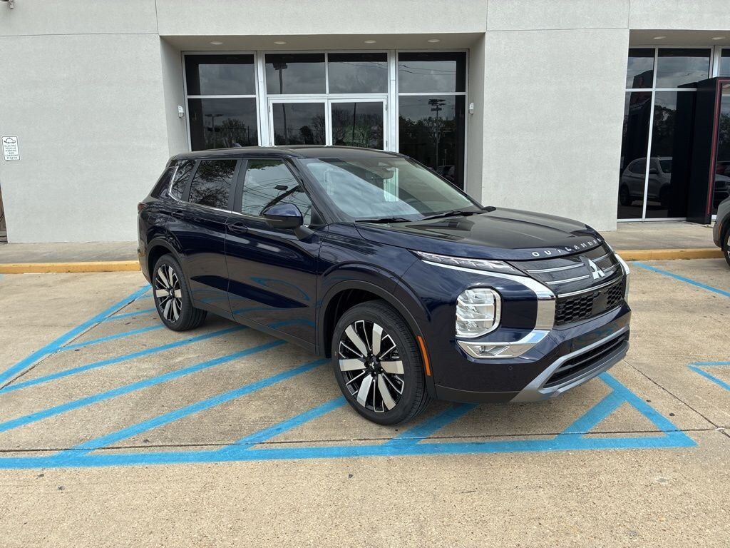 2026 MITSUBISHI Outlander
