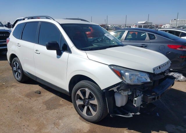 2018 SUBARU Forester