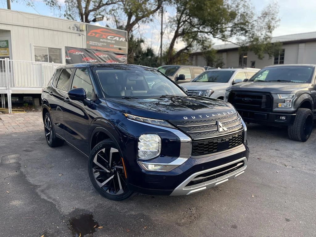 2023 MITSUBISHI Outlander