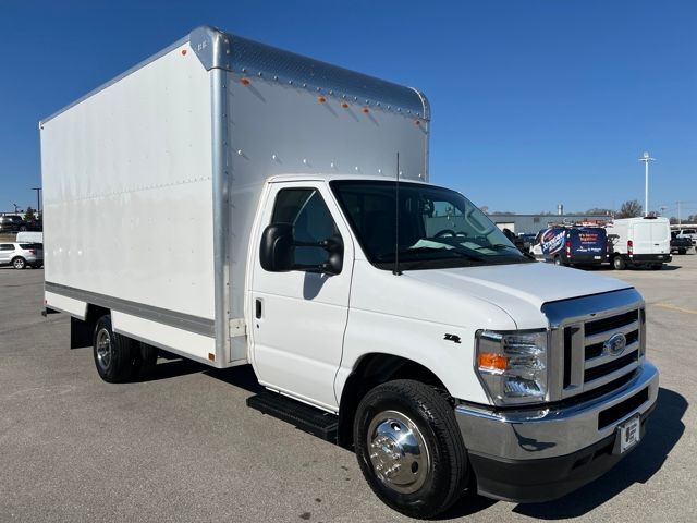 2024 FORD E-350