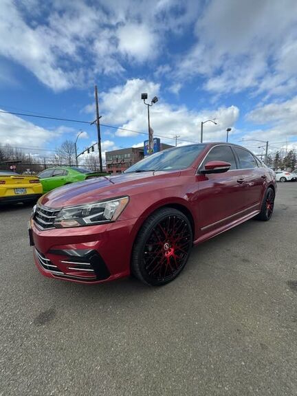 2016 VOLKSWAGEN Passat