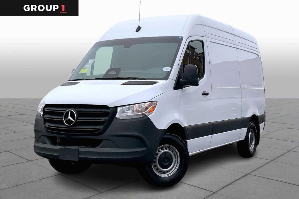 2025 MERCEDES-BENZ Sprinter