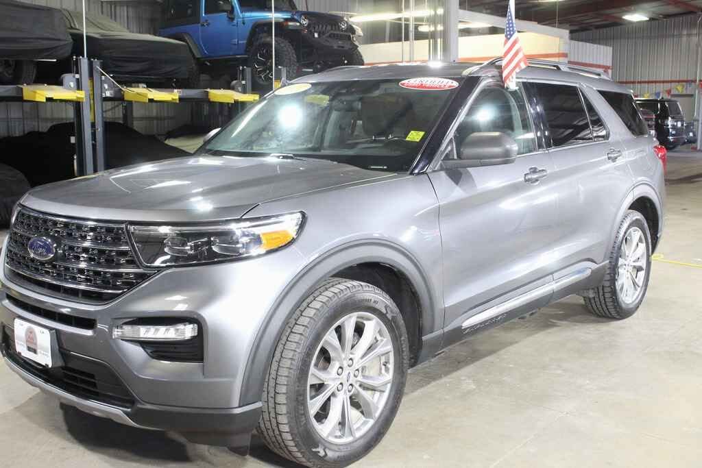2022 FORD Explorer