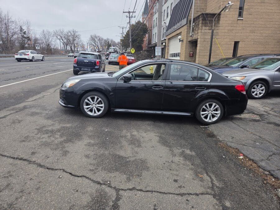 2013 SUBARU Legacy