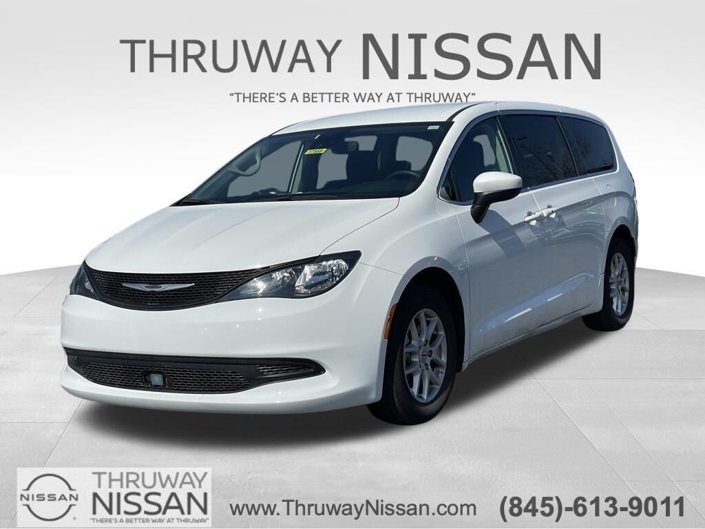 2023 CHRYSLER Voyager
