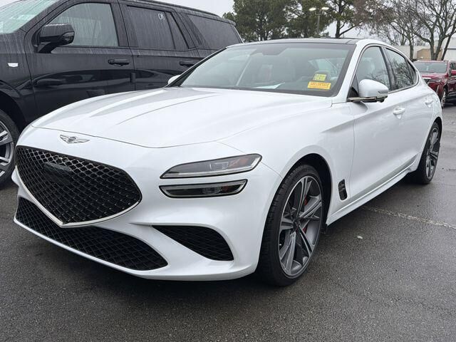 2025 GENESIS G70
