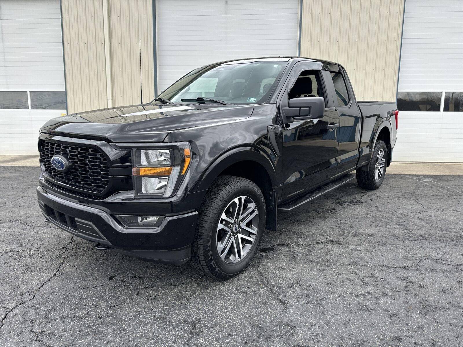 2023 FORD F-150