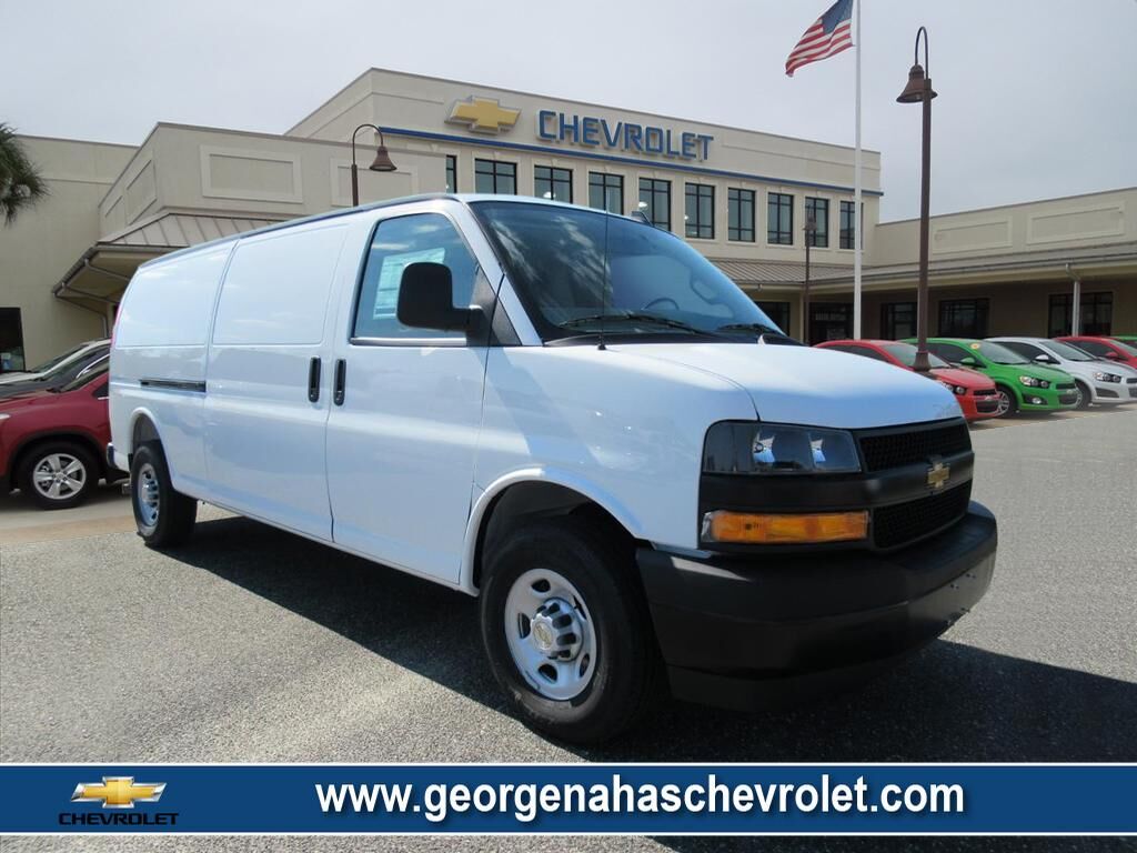 2026 CHEVROLET Express